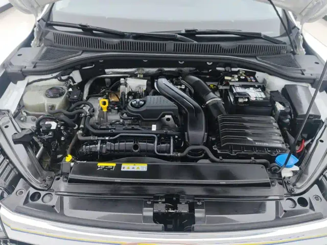Volkswagen Sagitar — Фото автомобиля 10