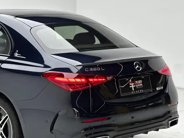 Mercedes-Benz C-Class — Фото автомобиля 12