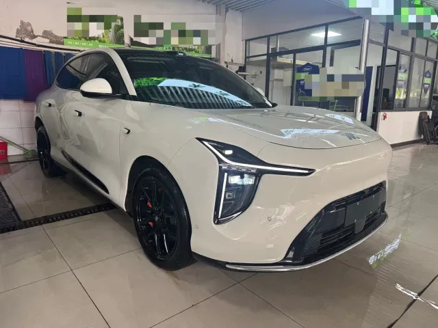 IM Motors LS6 — Фото автомобиля 3