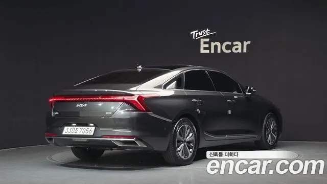 Kia K8 Hybrid — Фото автомобиля 2