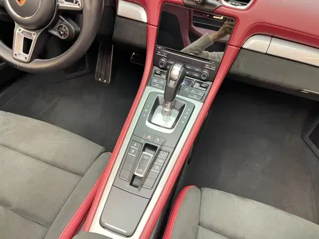 Porsche 718 — Фото автомобиля 17