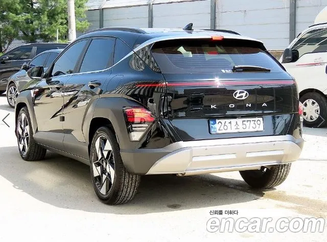 Hyundai Kona SX2 — Фото автомобиля 3