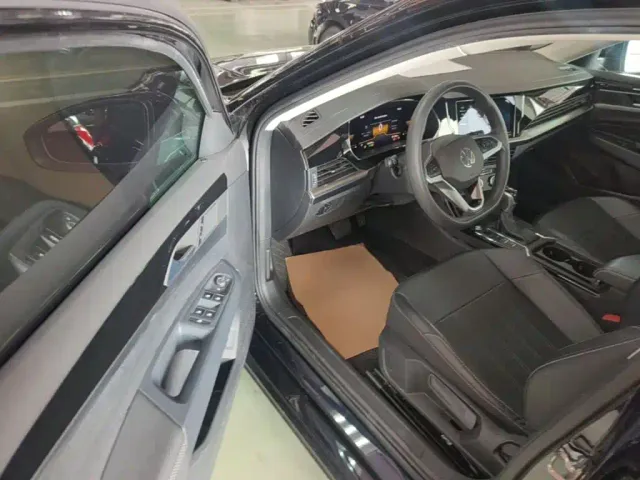 Volkswagen Passat — Фото автомобиля 15