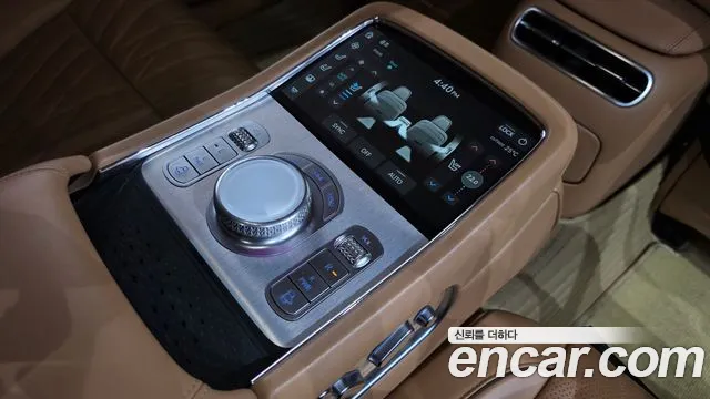 Genesis G90 Бензин 3.5 турбо AWD — Фото автомобиля 20