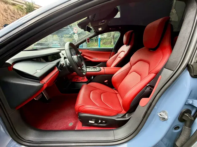 Xiaomi SU7 — Фото автомобиля 7