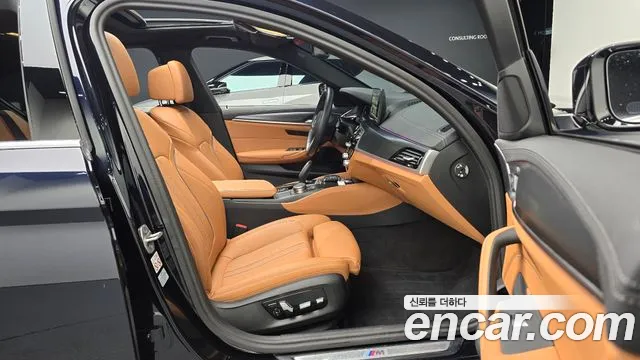 BMW 5-Series — Фото автомобиля 27