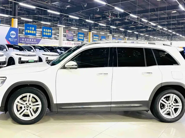 Mercedes-Benz GLB-Class — Фото автомобиля 5