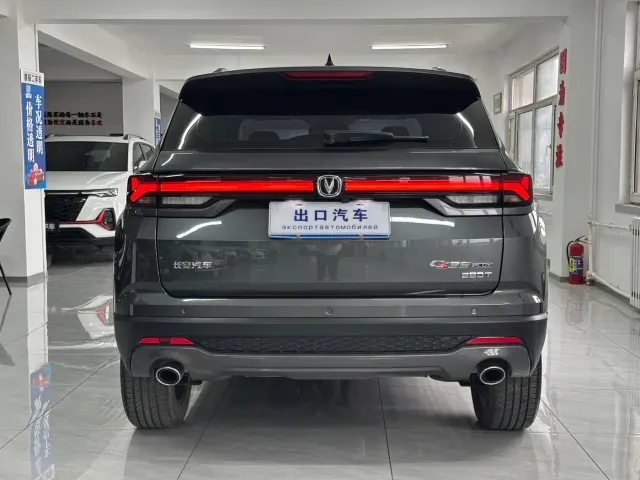 Changan CS35 Plus — Фото автомобиля 17