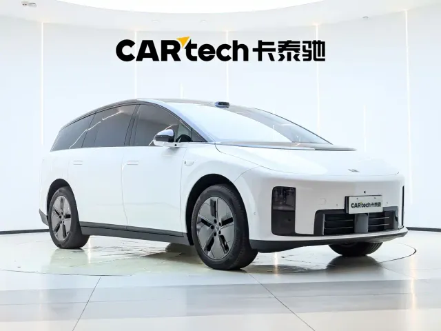 Li Auto Li i8 2025 Standard Edition — Фото автомобиля 10