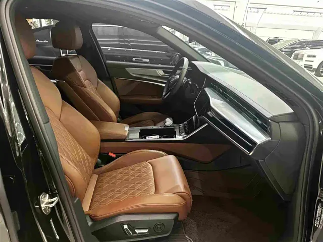 Audi A6L — Фото автомобиля 16