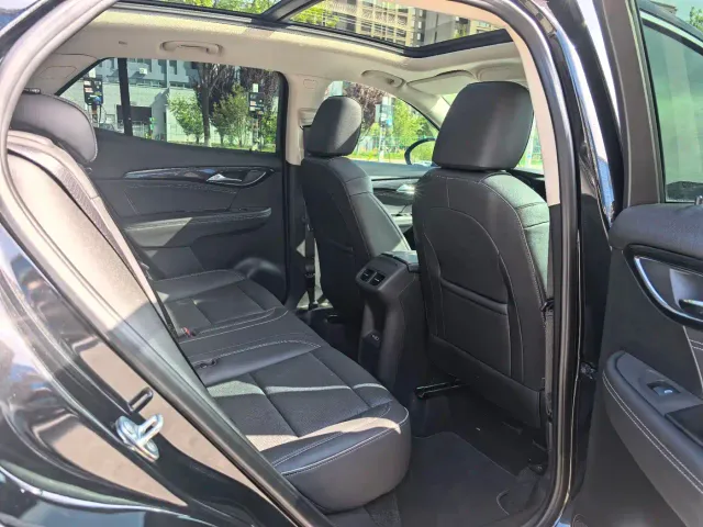Buick Envision S — Фото автомобиля 8