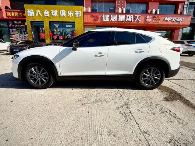 Mazda CX-4 — Фото автомобиля 8