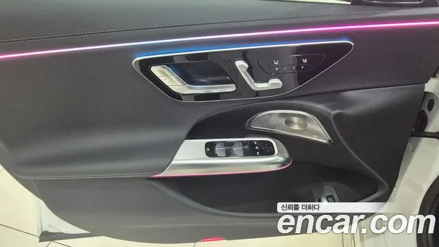 Mercedes-Benz E-Class E-класс W214 E300 4MATIC Exclusive — Фото автомобиля 11