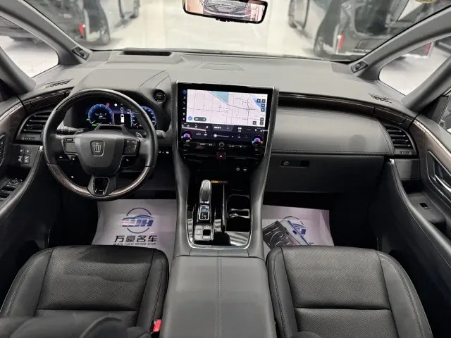 Toyota Vellfire — Фото автомобиля 7