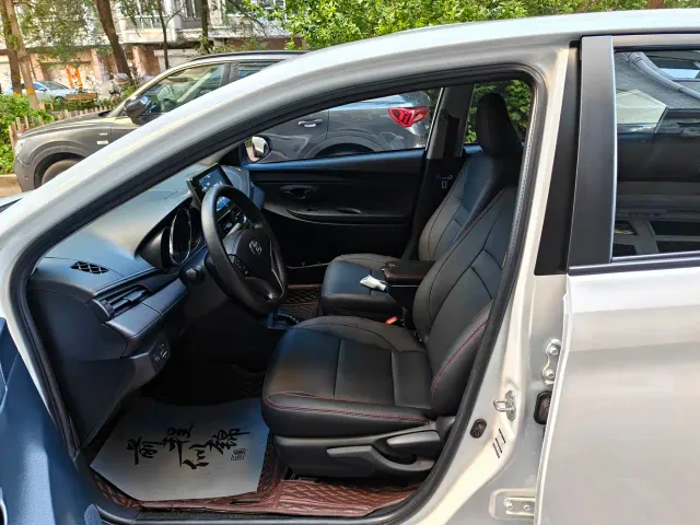 Toyota Vios — Фото автомобиля 11