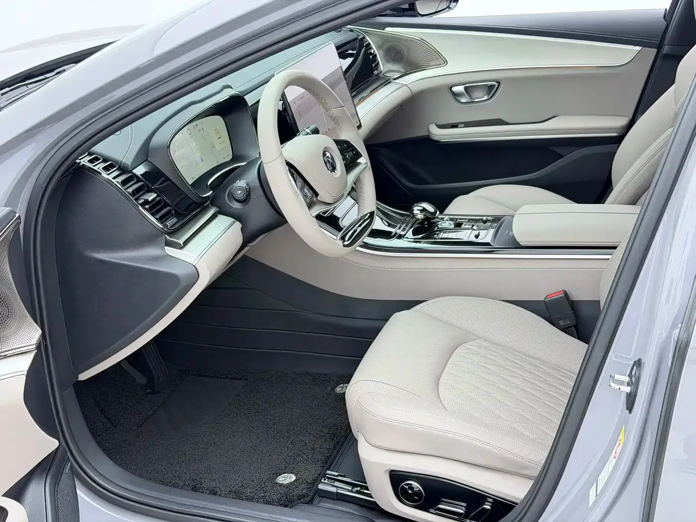 BYD Han 2025 DM-i 125KM Premium — Фото автомобиля 4