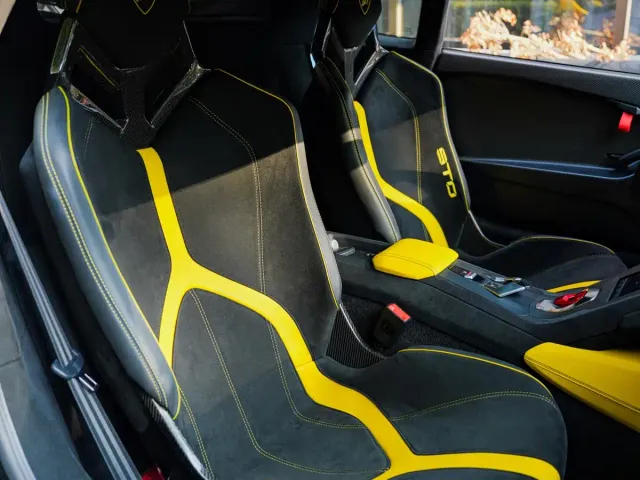 Lamborghini Huracan — Фото автомобиля 28