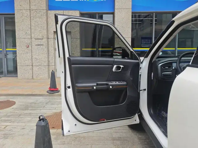 BAIC BJ30 — Фото автомобиля 7
