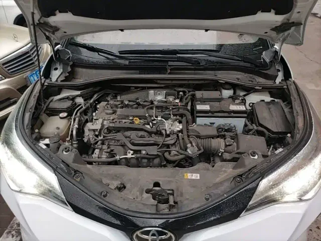 Toyota C-HR — Фото автомобиля 19