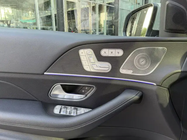 Mercedes-Benz GLE-Class — Фото автомобиля 13