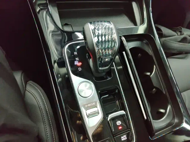 GAC Trumpchi M8 — Фото автомобиля 13