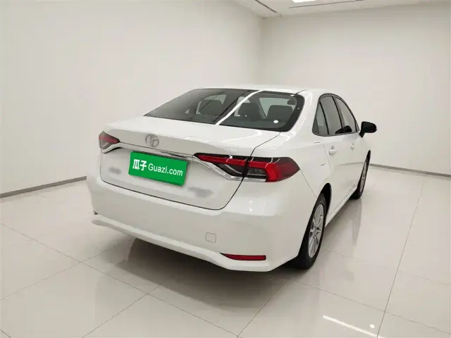 Toyota Corolla — Фото автомобиля 6