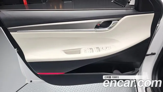 Hyundai Grandeur Новый Grandeur IG — Фото автомобиля 21