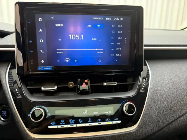 Toyota Corolla — Фото автомобиля 9