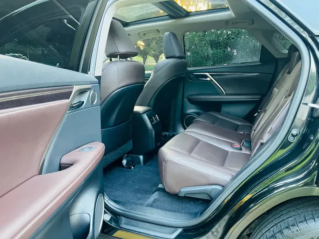 Lexus RX — Фото автомобиля 12