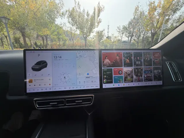 Li Auto L8 — Фото автомобиля 16