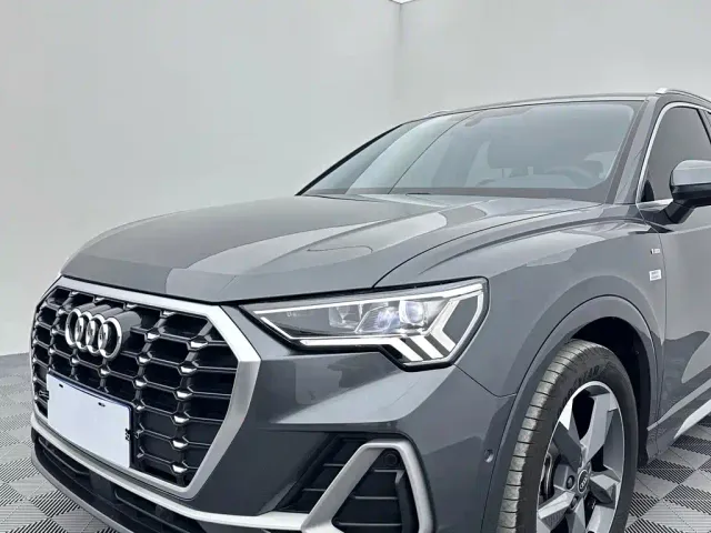Audi Q3 — Фото автомобиля 17