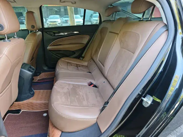 Buick Regal — Фото автомобиля 16