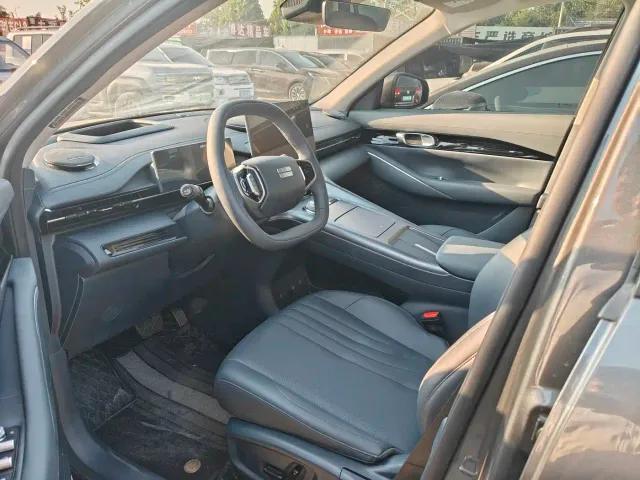 Geely Galaxy E5 — Фото автомобиля 6