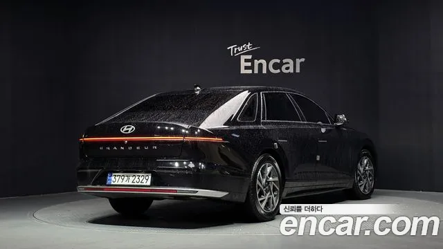 Hyundai Grandeur — Фото автомобиля 2