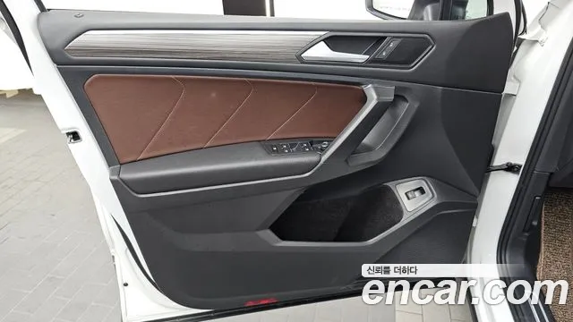 Volkswagen Tiguan — Фото автомобиля 20