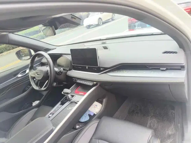 Geely Xingrui — Фото автомобиля 11