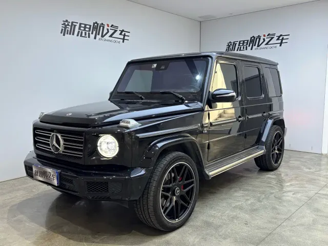 Фотография автомобиля — Mercedes-Benz G-Class