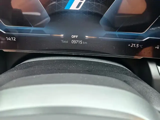 BMW i5 — Фото автомобиля 8