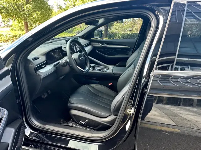Geely Xingrui — Фото автомобиля 4