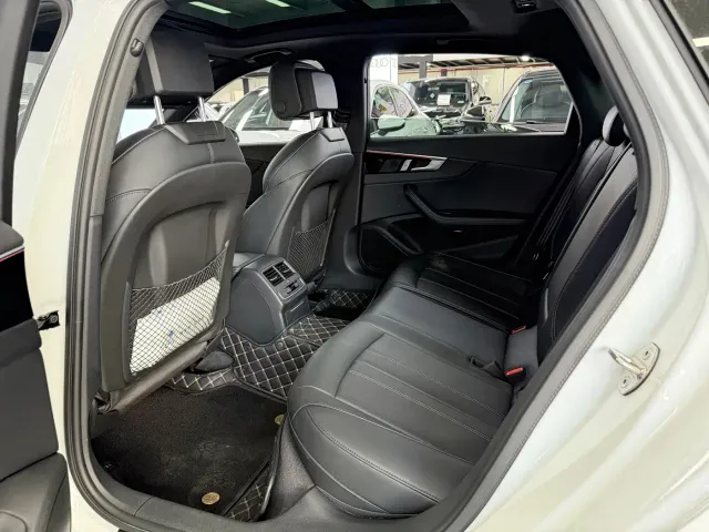 Audi Audi A4L 2024 40 TFSI Luxury Dynamic — Фото автомобиля 7