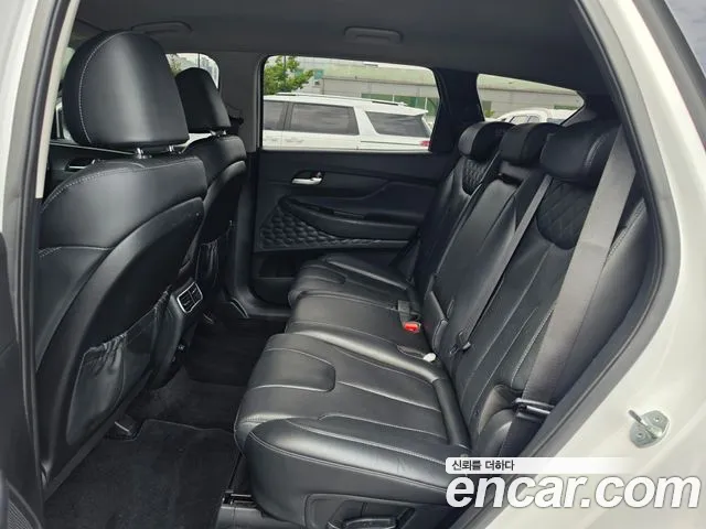 Hyundai Santa Fe Santa Fe (New) — Фото автомобиля 12