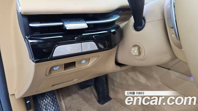 Genesis G80 Бензин 2.5 турбо 2WD — Фото автомобиля 13