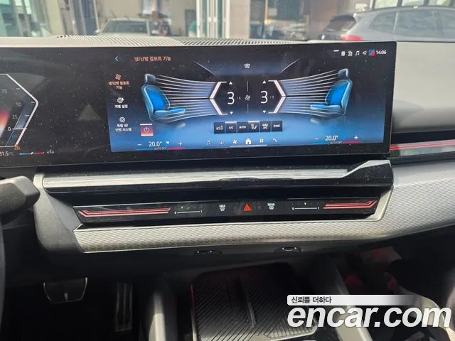 BMW 5-Series — Фото автомобиля 13