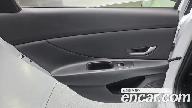 Hyundai Avante — Фото автомобиля 14
