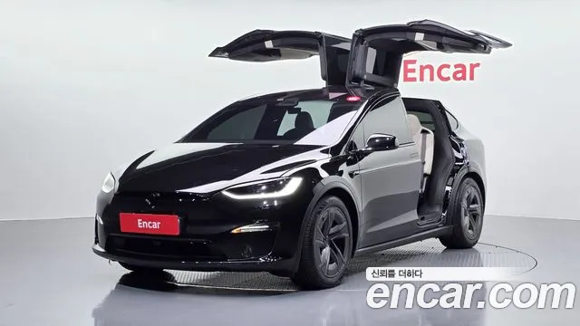 Фотография автомобиля — Tesla Model X