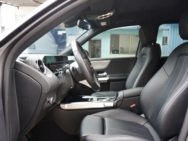 Mercedes-Benz GLB-Class — Фото автомобиля 11
