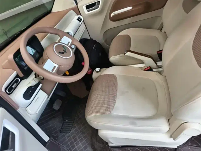 Wuling Hongguang Mini EV — Фото автомобиля 14