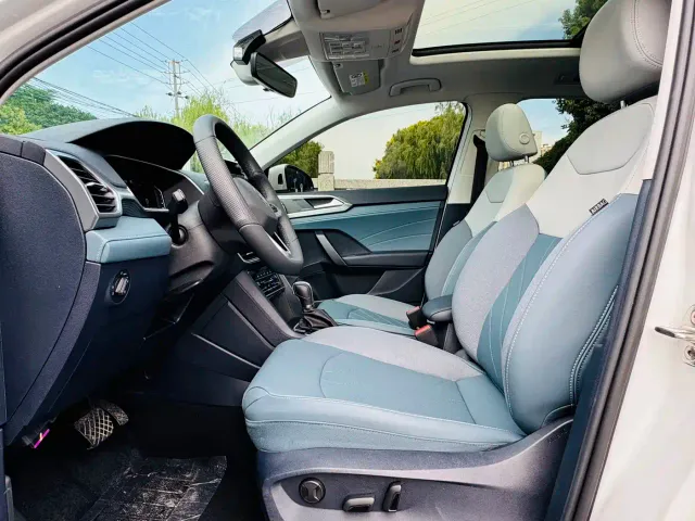 Volkswagen Tharu — Фото автомобиля 8