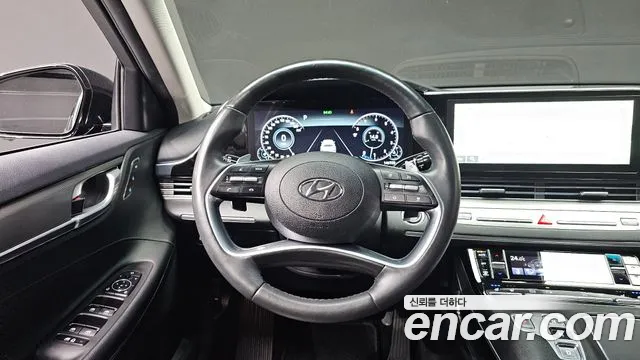 Hyundai Grandeur Grandeur (New) — Фото автомобиля 18