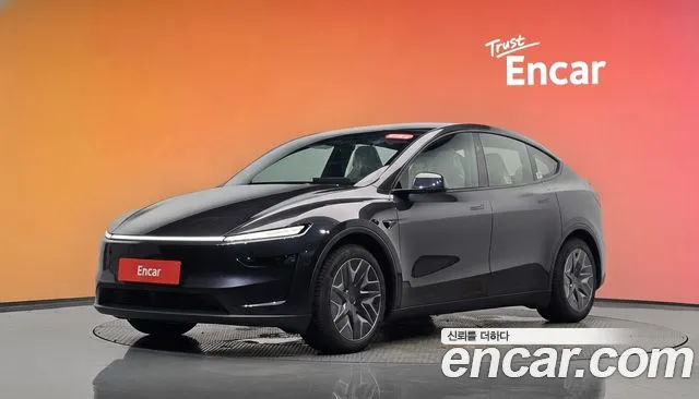 Фотография автомобиля — Tesla Model Y